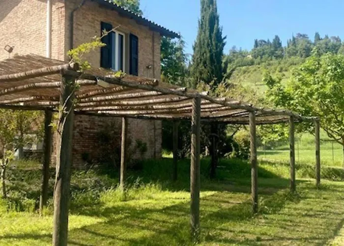 Sui Colli Bolognesi Apartment *